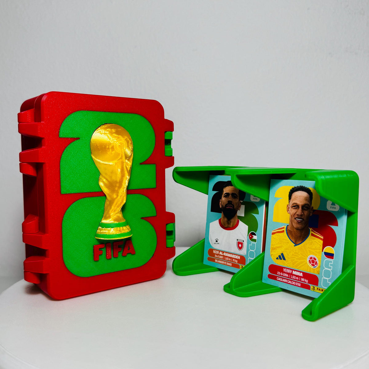 Caixa organizadora para figurinhas da Copa do Mundo 2026 | Porta Cromos de Futebol | Caixa organizadora para stickers | 3 cores disponíveis